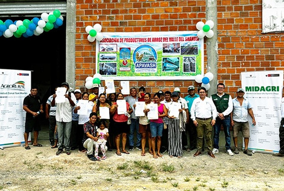 MIDAGRI CONCRETA PRIMERA COMPRA DE ARROZ Y CUMPLE COMPROMISO CON PEQUEÑOS PRODUCTORES DE LORETO