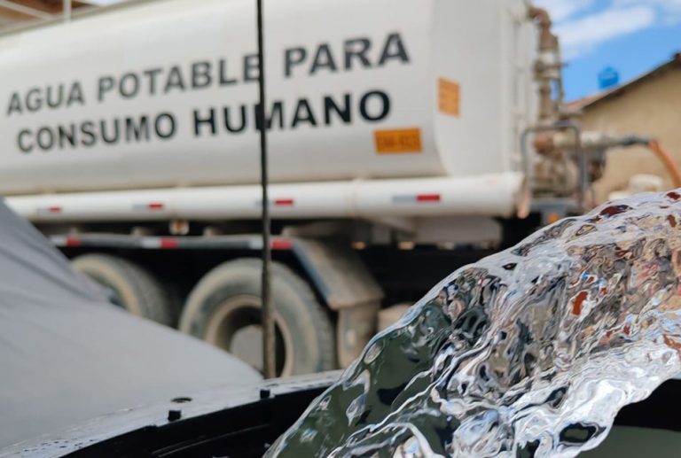 PROPONEN DECLARAR EN EMERGENCIA POR CINCO AÑOS EL ABASTECIMIENTO DE AGUA Y SANEAMIENTO A NIVEL NACIONAL