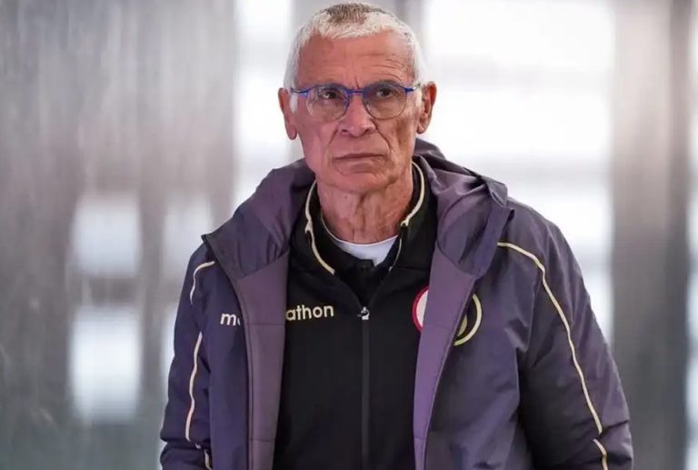 UNIVERSITARIO APOSTARÍA POR FABIÁN BUSTOS TRAS SALIDA DE HÉCTOR CÚPER