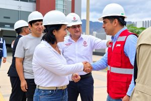 PRESIDENTA DE LA REPÚBLICA VISITÓ NUEVO CENTRO DE SALUD DE REQUE EJECUTADO POR LA ANIN