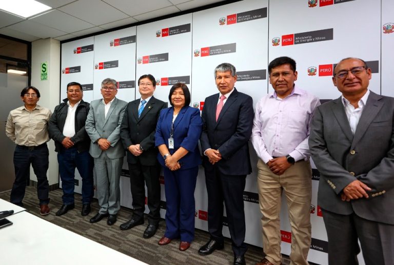 MINEM DA UN NUEVO PASO PARA LLEVAR GAS NATURAL A 7 REGIONES DEL CENTRO Y SUR DEL PAÍS