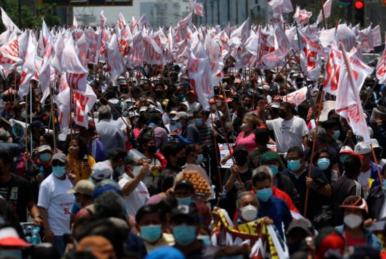 EL SUTEP ACATARÁ UN PARO NACIONAL EL 29 DE OCTUBRE ANTE EL INCUMPLIMIENTO GUBERNAMENTAL DE LA NEGOCIACIÓN COLECTIVA