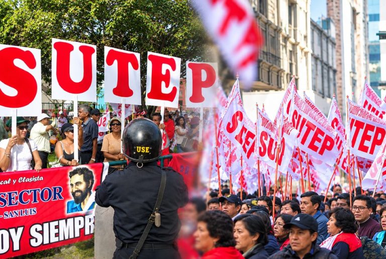 MAESTROS REALIZARÁN PARO NACIONAL LA SEGUNDA QUINCENA DE OCTUBRE SI EL GOBIERNO NO CUMPLE CON DESTINAR UN 6% DEL PBI PARA EDUCACIÓN