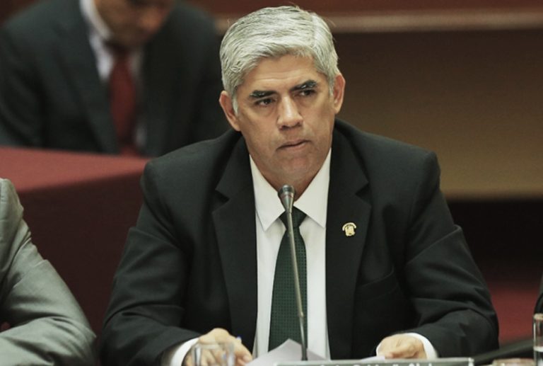 LORETO: CAMBIOS EN ELECTRO ORIENTE REDUCEN APAGONES EN IQUITOS Y ABASTECIMIENTO DE COMBUSTIBLE SE MANTIENE, ASEGURA SENADOR DEL ÁGUILA