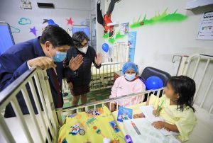 TRABAJO ARTICULADO ENTRE EL MINSA, MTC Y GORE HUÁNUCO PERMITE LA ATENCIÓN MÉDICA DE OCHO NIÑOS DE LAS COMUNIDADES DE CHAULÁN Y PACHABAMBA