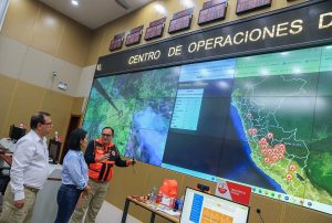 PRESIDENTA KEIKO FUJIMORI SUPERVISÓ ACCIONES DEL GOBIERNO PARA COMBATIR INCENDIOS FORESTALES EN REGIONES AFECTADAS DEL PAÍS