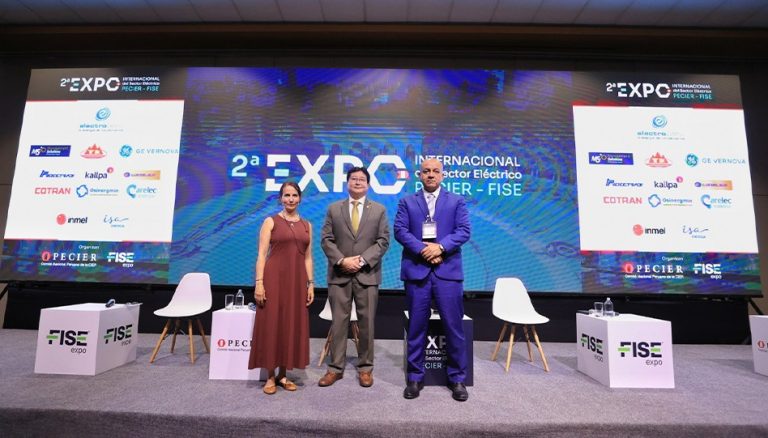 MINISTRO SHINNO ANUNCIA RELANZAMIENTO DE PROYECTOS PARA CONSTRUCCIÓN DE CENTRALES HIDROELÉCTRICAS
