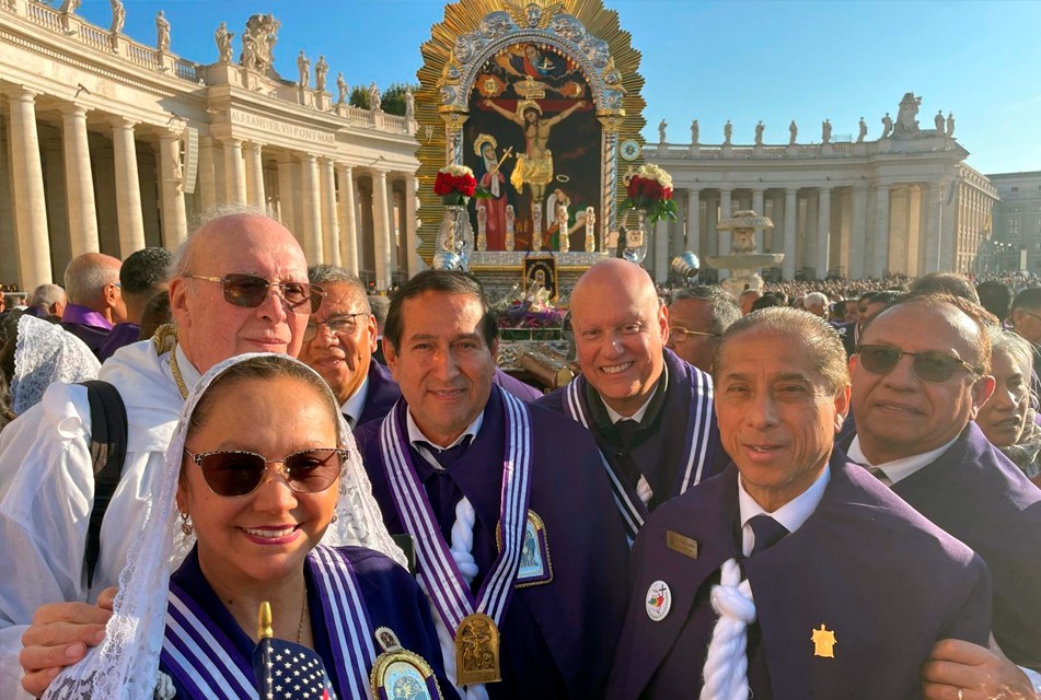 HERMANDAD DEL SEÑOR DE LOS MILAGROS DE TAMPA REFUERZA SU FERVOR Y TRABAJO SOCIAL DURANTE LAS FESTIVIDADES NAZARENAS EN LIMA