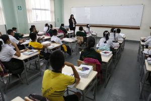 MINEDU PLANTEA SEVERAS MEDIDAS DISCIPLINARIAS Y REGULA LA PRESENTACIÓN PERSONAL EN COLEGIOS PÚBLICOS