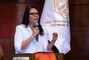 PERÚ BUSCA APROVECHAR LA DEMANDA DE 60 MINERALES CRÍTICOS DE EE. UU., PERO UN PROYECTO MINERO DEBE SUPERAR 265 TRÁMITES