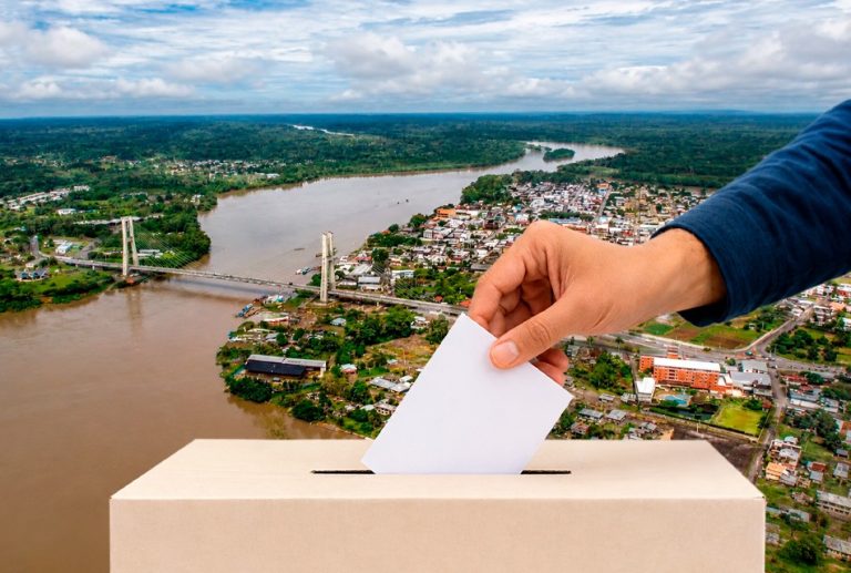 COMPRA DE VOTOS CON “REGALOS” AGRAVA LA CRISIS DE CONCIENCIA ELECTORAL EN LA AMAZONÍA PERUANA, ADVIERTE ECOLOGISTA DAVID LANDA